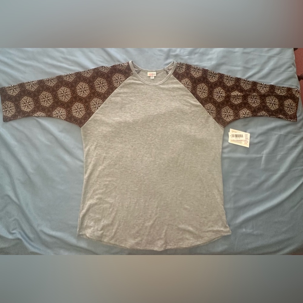 LuLaRoe Randy Top NWT - Picture 1 of 4